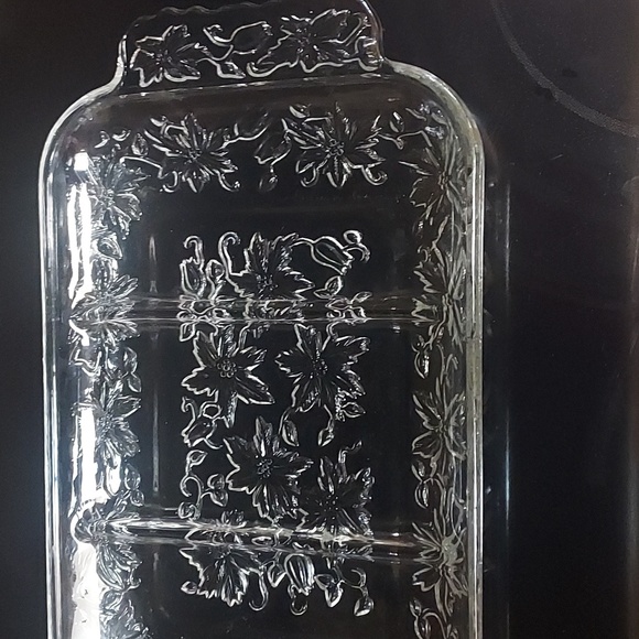 Princess House Fantasia Serving Tray.3 Sections. - Picture 2 of 5